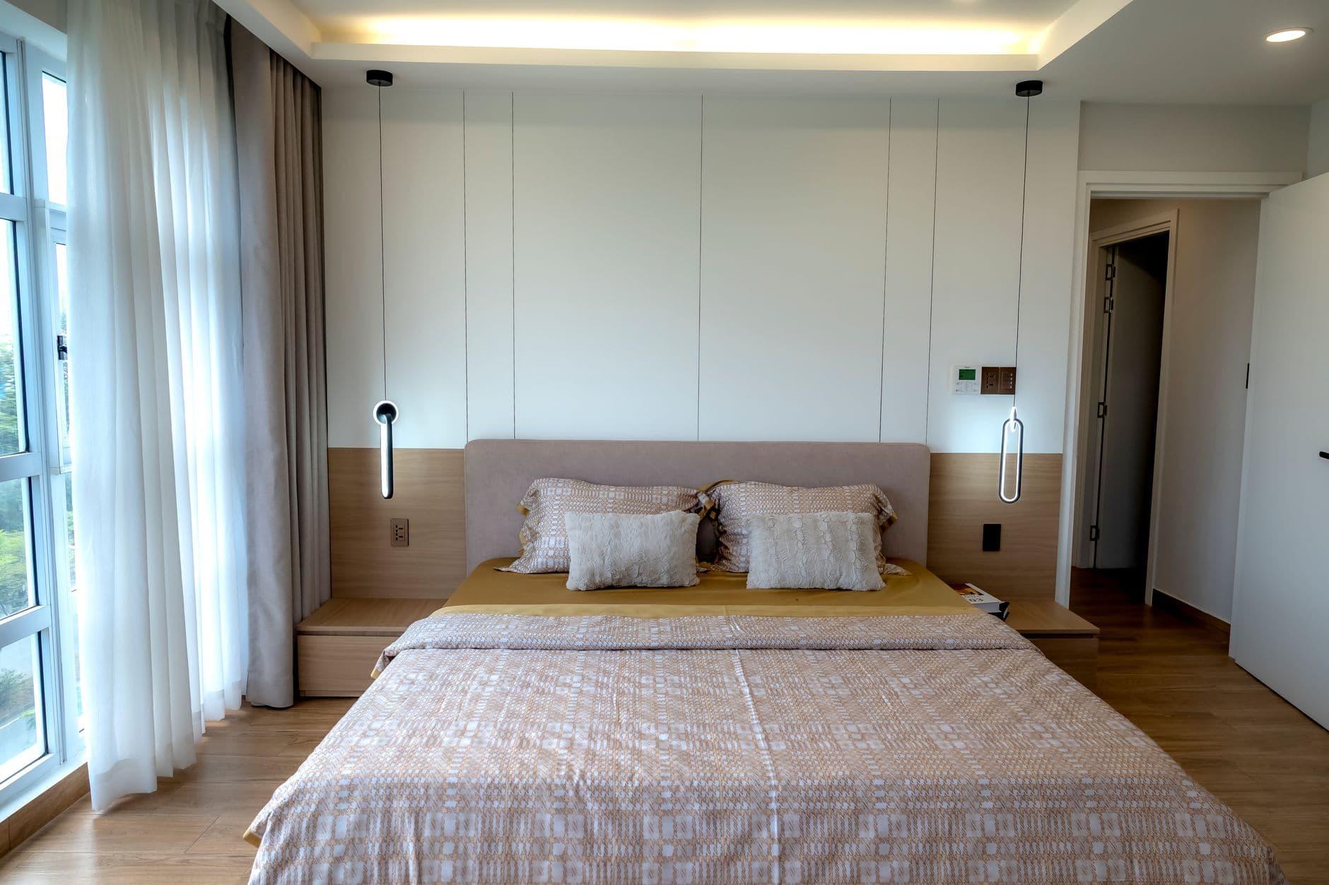 Six Bedrooms That Work After the Photograph Is Taken
