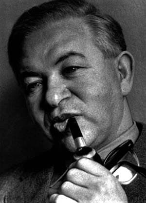 Archival portrait of architect and designer Arne Jacobsen