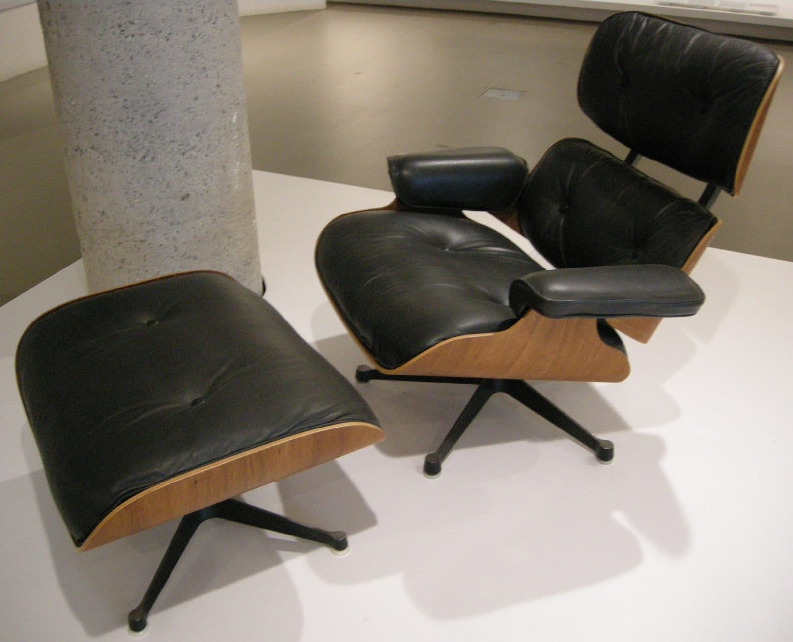 Eames Lounge Chair 670, 1956